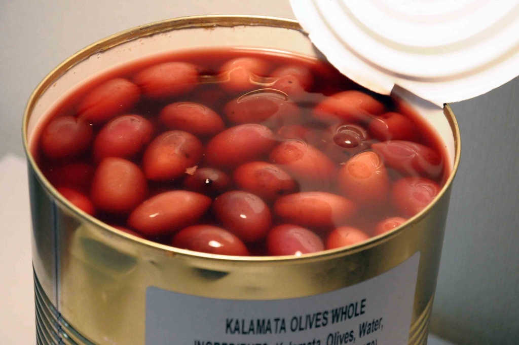 Оливки Kаламата консервированные Colossal с косточкой  4300 мл - фабрика Deas S.A.(greece)