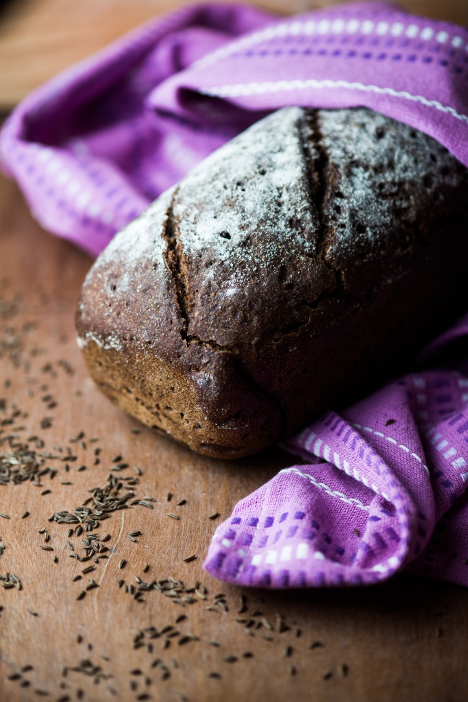 Литовский ржаной с тмином хлеб на закваске
